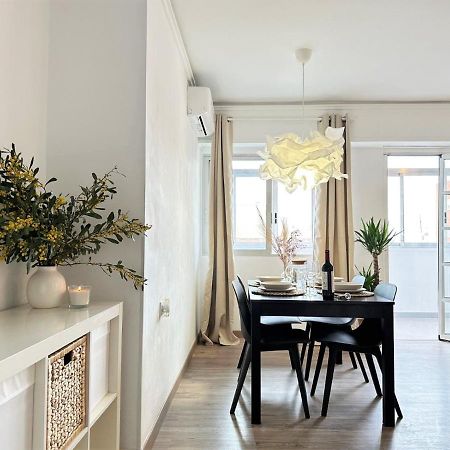 Your Sunny & Spacious Portview Home 발렌시아 외부 사진