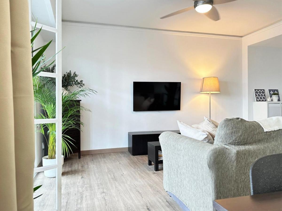Your Sunny & Spacious Portview Home 발렌시아 외부 사진